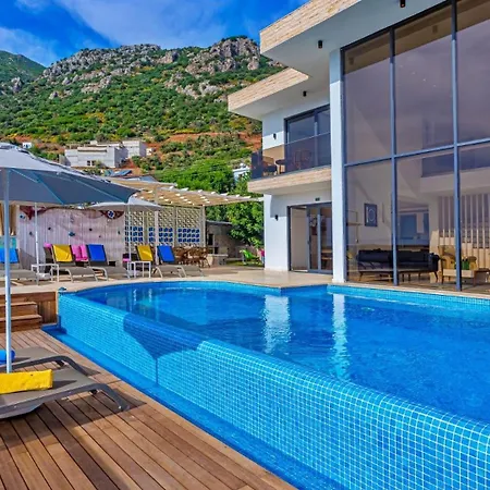 3 Bedroom - 3272 Villa *